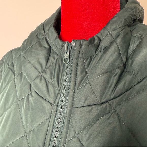Lands’ End Women’s Forest Green Quilted Hooded Jacket 3X - Picture 4 of 13